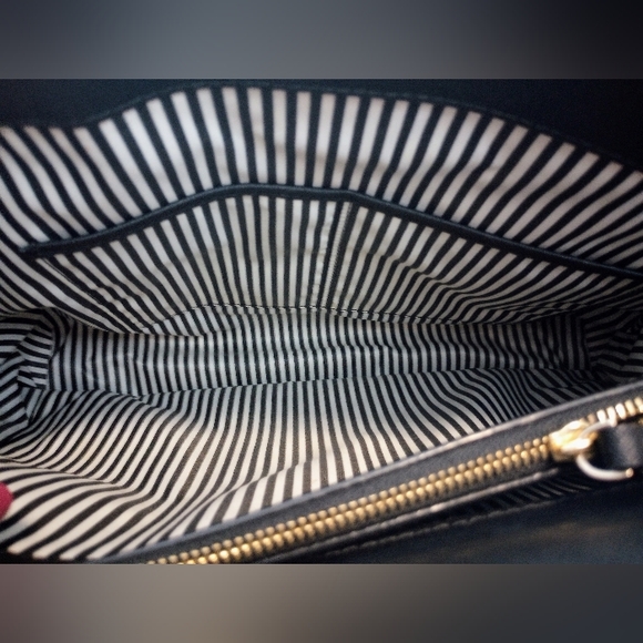 SOLD Kate Spade black leather 3 compartment tote purse shoulder bag - Picture 14 of 16